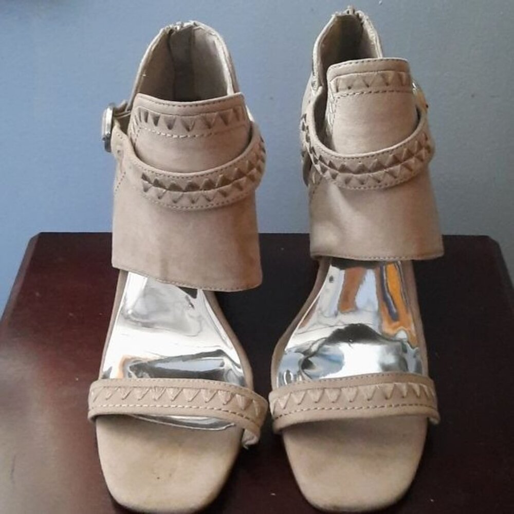 Carlos by Carlos Santana Gadot Open Toe Wedge Heel Back Zipper Bootie Sandal 10